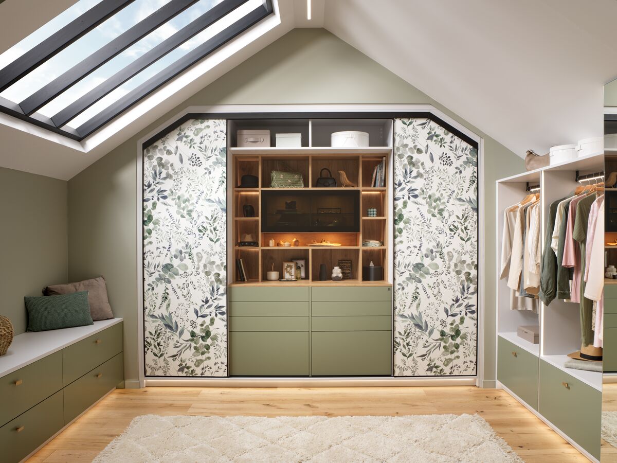 Dressing mansarde avec façades à motifs | SCHMIDT